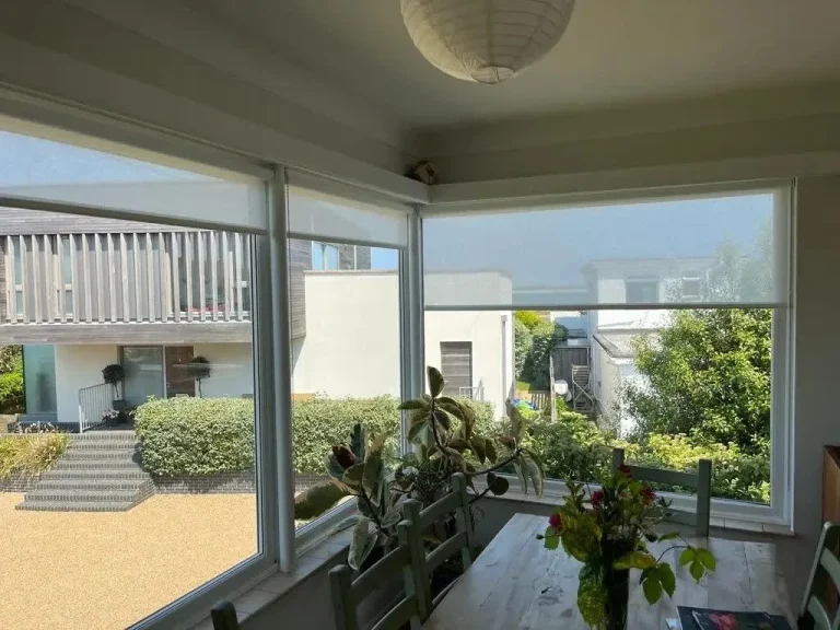 Dining Room Roller Blinds 768x576